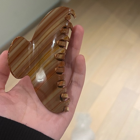 Set of 3! Claw clip - Picture 2 of 4